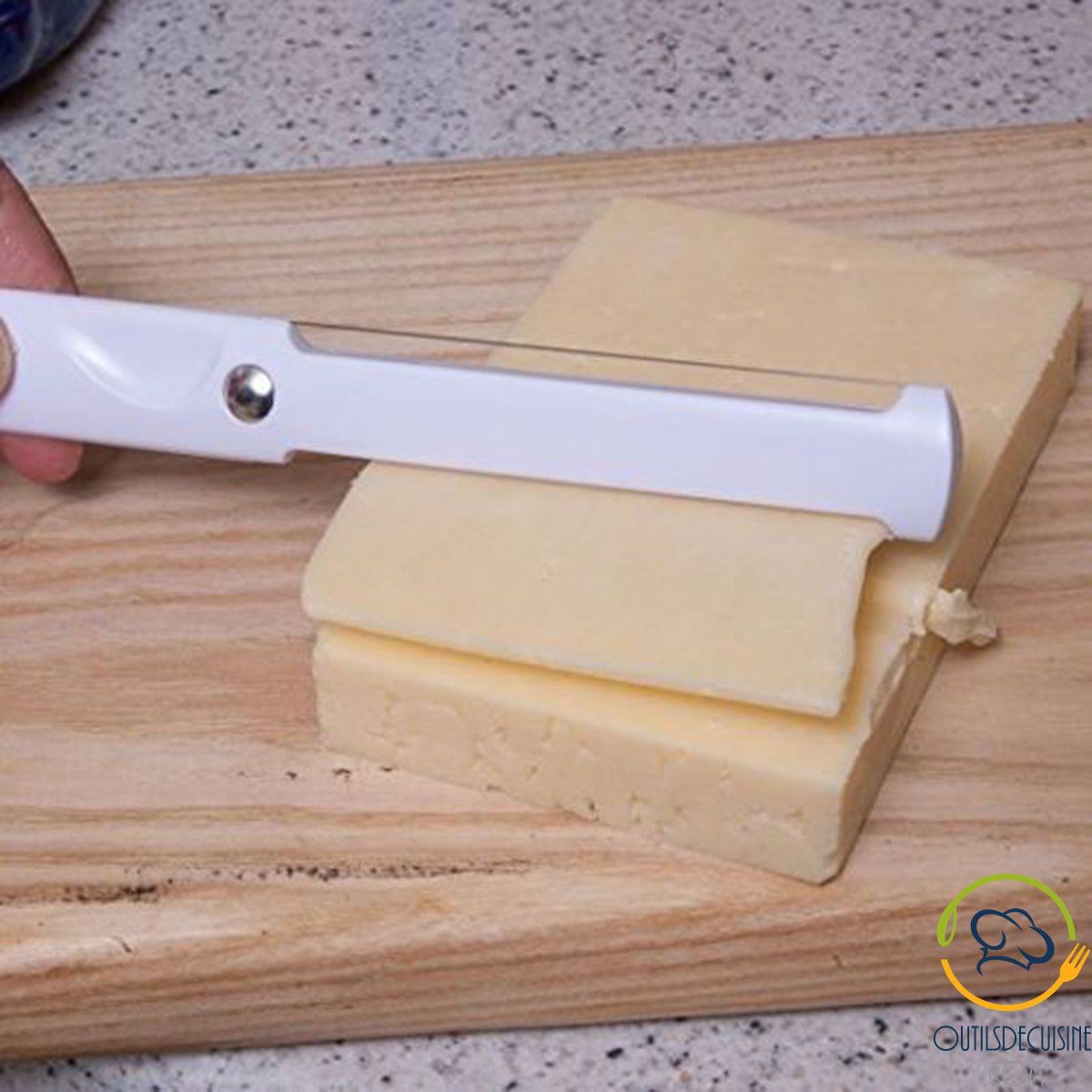 Coupe-fromage, trancheuse à fromage en acier inoxydable, coupe-fromage en  fil pour beurre de fromage, trancheuse à fromage avec fil de coupe et  plaque d'échelle (taille de planche: 12 *